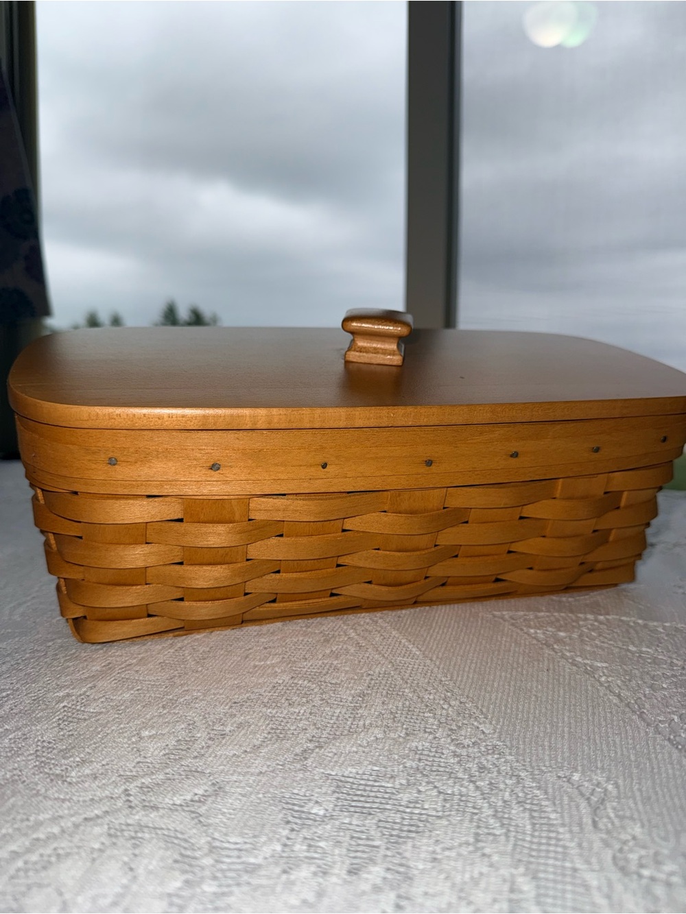 Longaberger Wood Weave Storage Basket with Lid - Honey Brown